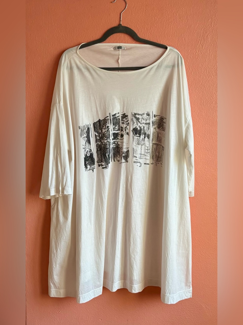 Moyuru T-Shirt Dress with Pockets